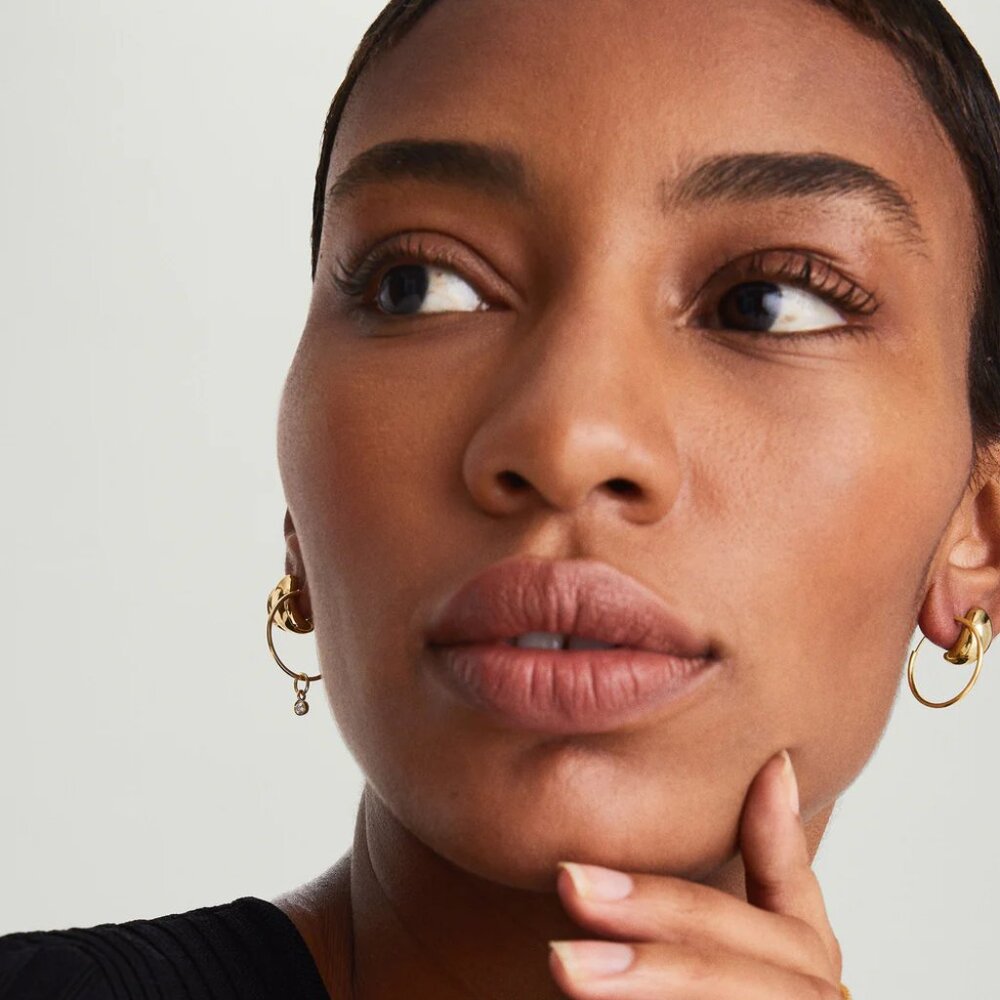 Mejuri Rose Gold Hoop Earrings - Picture 2 of 8